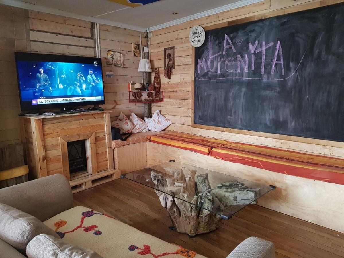 Hostel La Morenita Пунта-Аренас Экстерьер фото