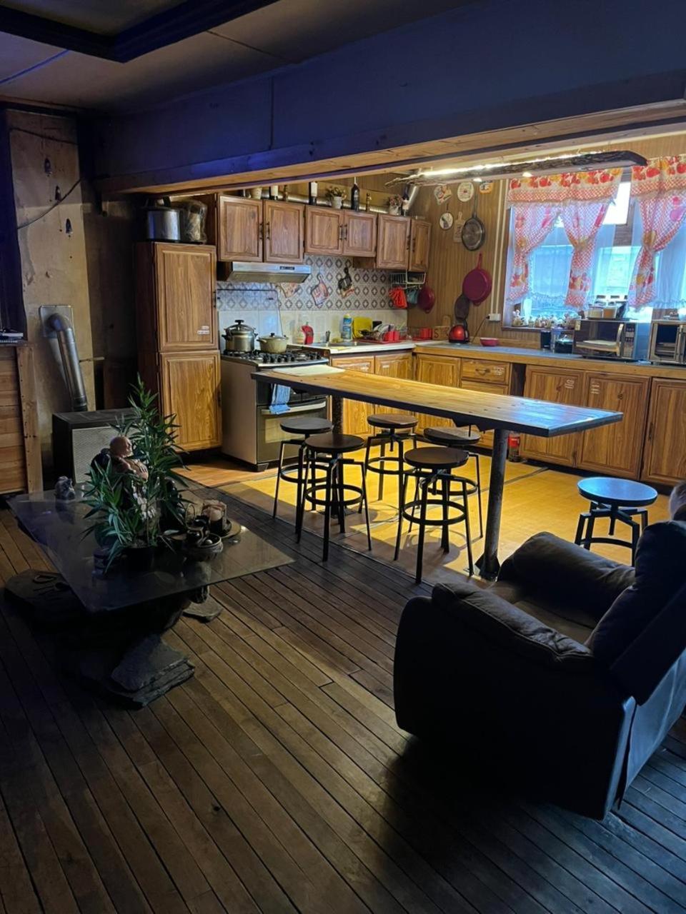 Hostel La Morenita Пунта-Аренас Экстерьер фото